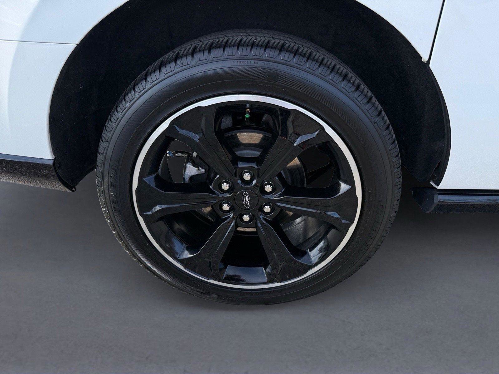 Certified 2024 Ford Expedition Max Limited image 31