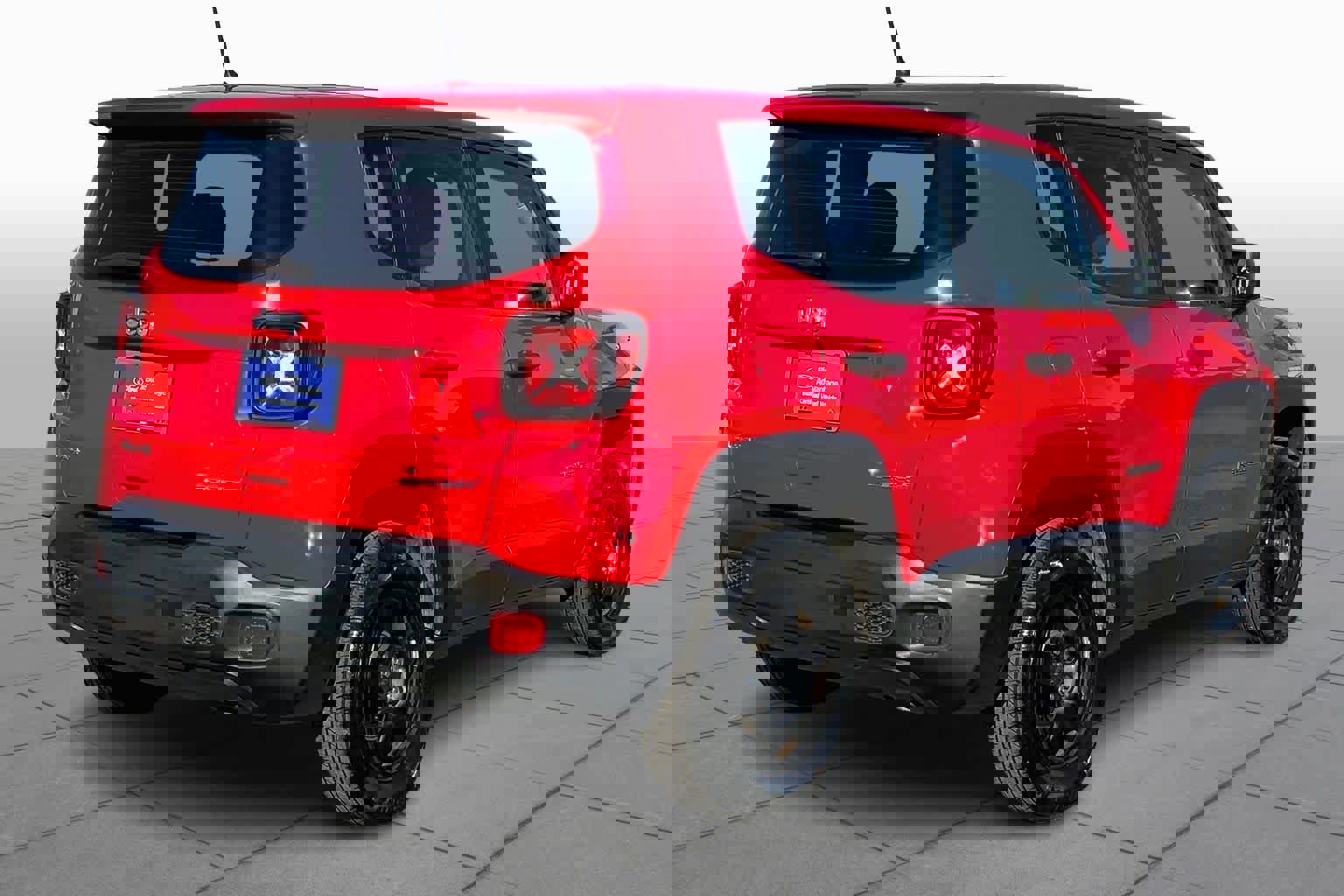 Used 2019 Jeep Renegade Sport image 3