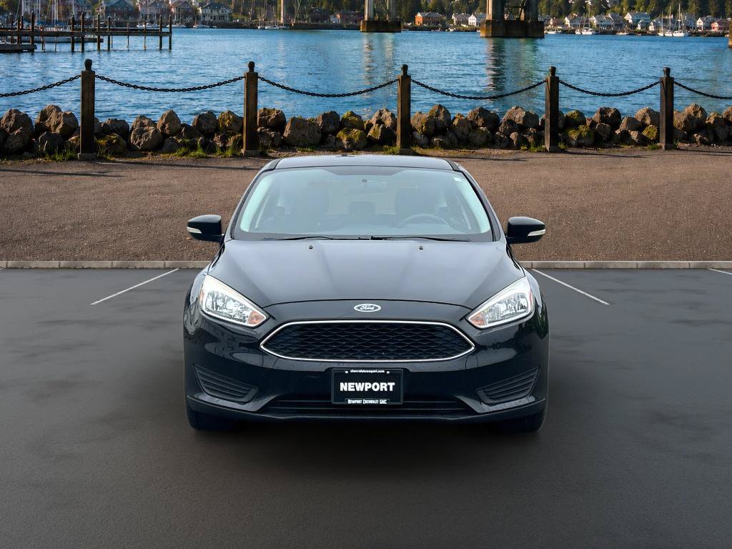 Certified 2017 Ford Focus SE FWD image 2