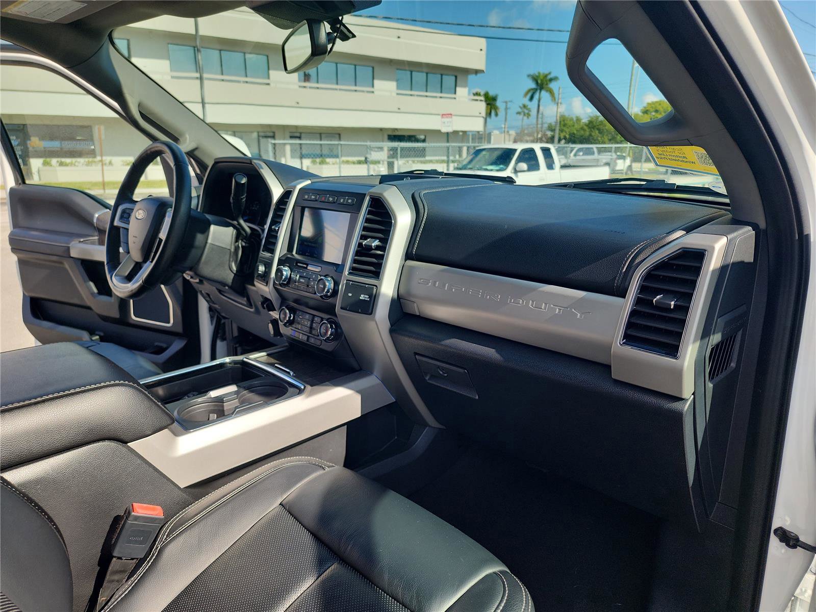 Certified 2020 Ford F450 Lariat w/ Lariat Ultimate Package image 30