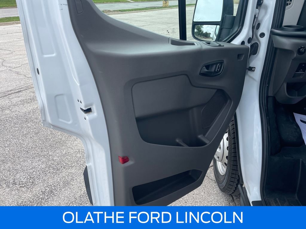 Certified 2024 Ford Transit 350 XLT AWD/4WD image 21