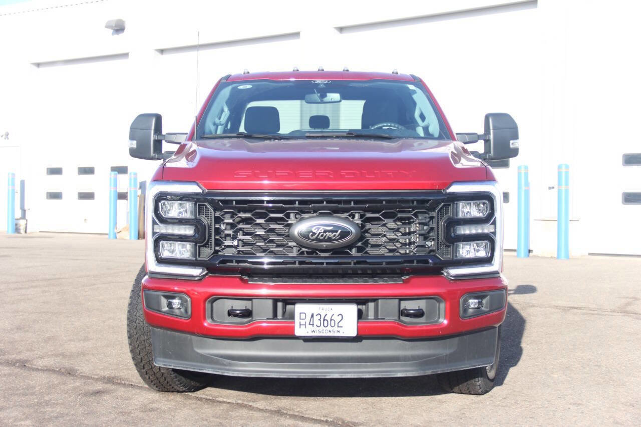 Certified 2025 Ford F350 XLT w/ Black Appearance Package image 10