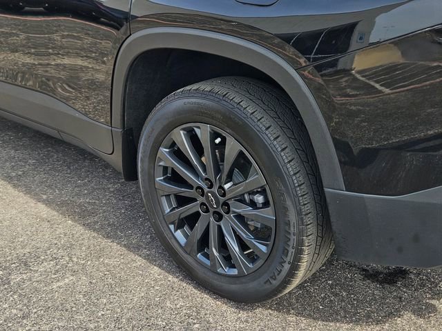Used 2023 Chevrolet Traverse RS w/ LPO, Floor Liner Package image 9