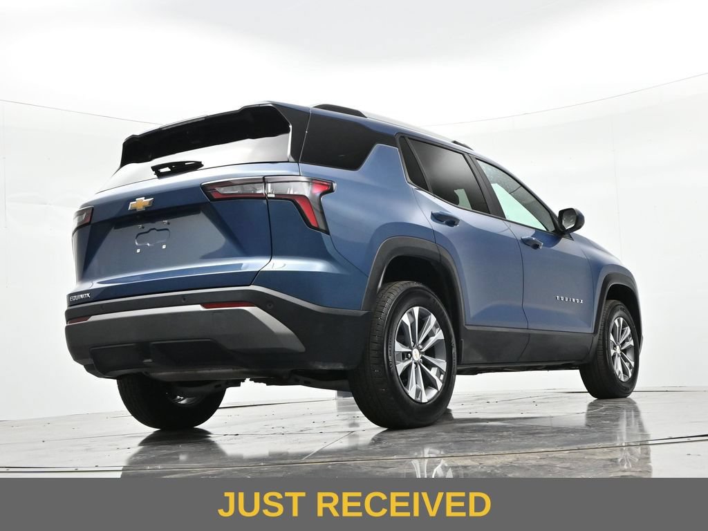 Used 2025 Chevrolet Equinox LT w/ Convenience Package II FWD image 28