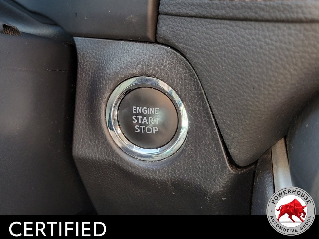 Used 2025 Toyota RAV4 XLE FWD image 35