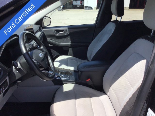 Certified 2023 Ford Escape Active AWD/4WD image 10