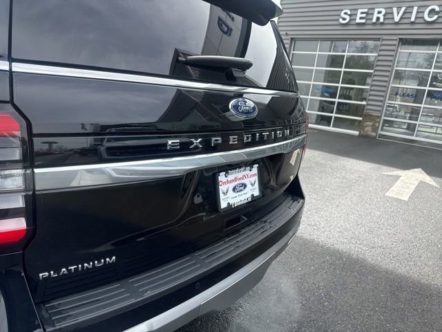 Certified 2024 Ford Expedition Platinum AWD/4WD image 10