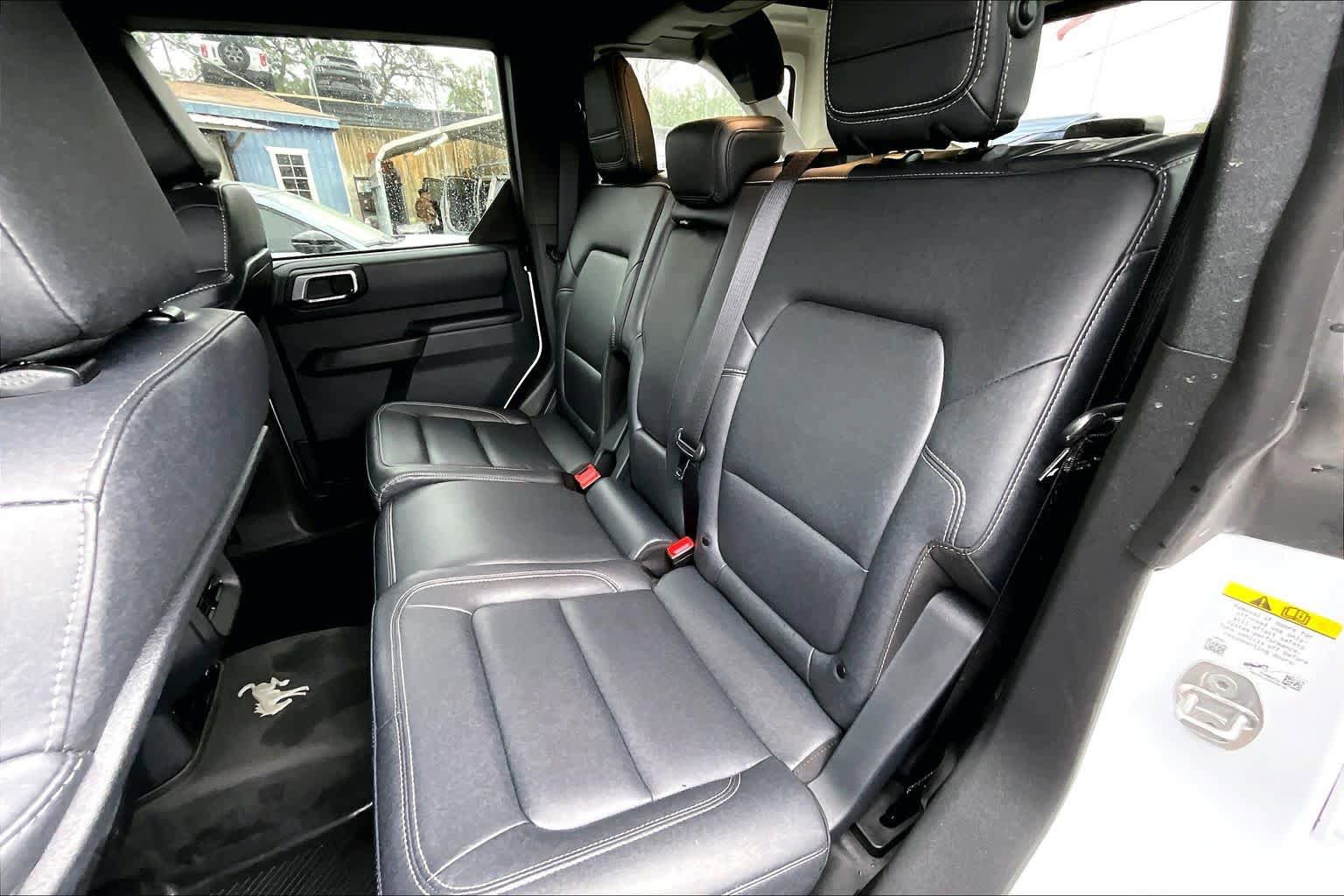 Certified 2025 Ford Bronco Big Bend w/ Black Diamond Package AWD/4WD image 21