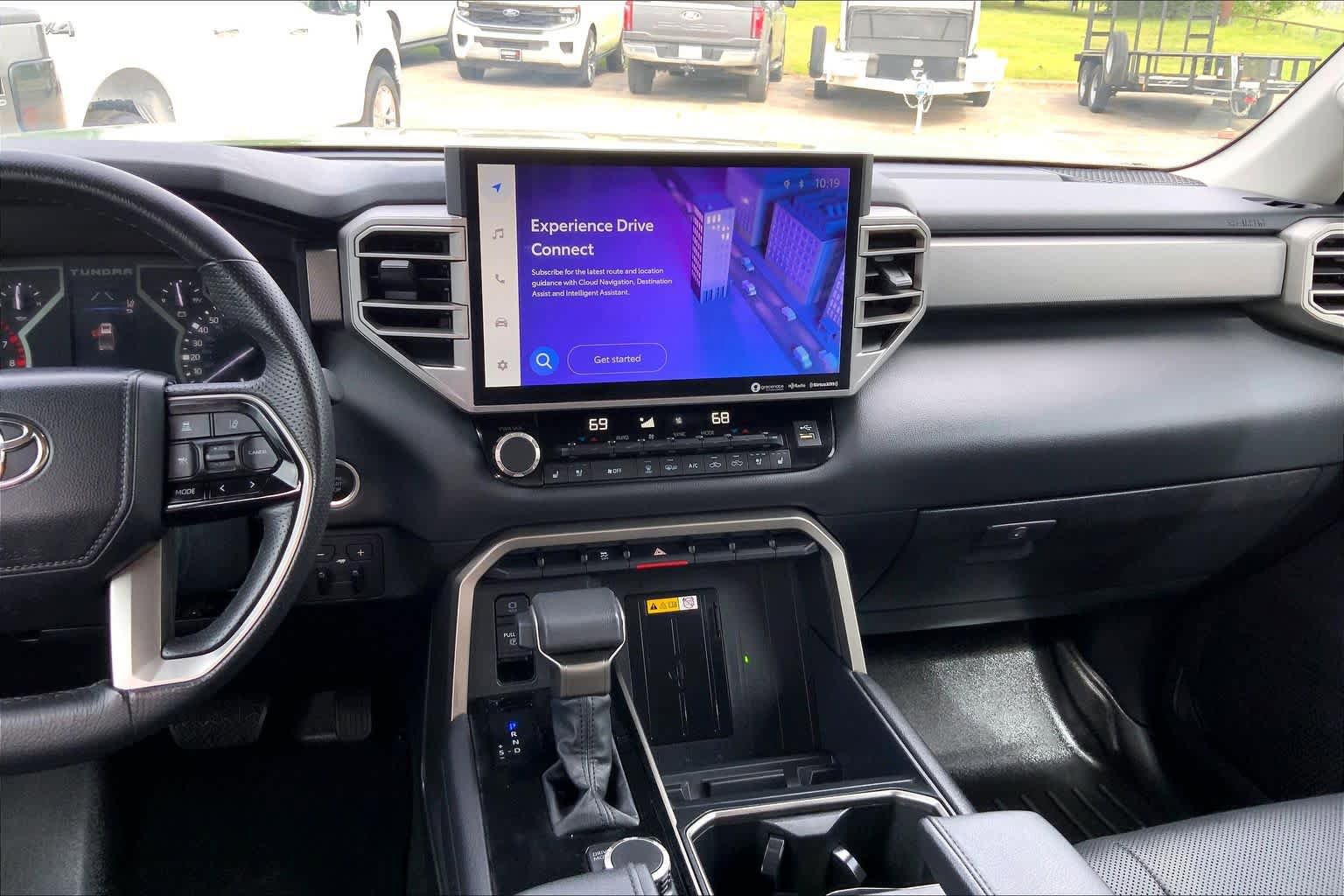 Used 2023 Toyota Tundra Limited w/ Power Package RWD image 7
