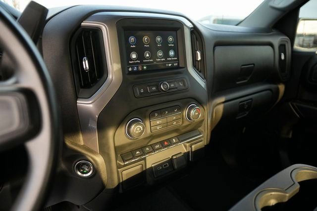 Used 2022 Chevrolet Silverado 1500 Custom image 25