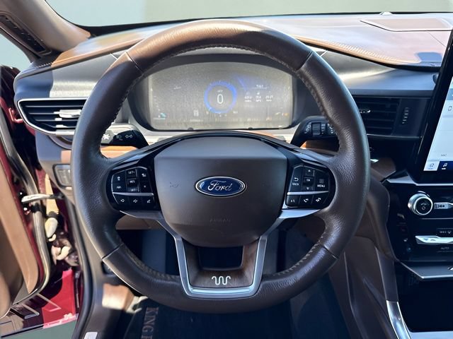 Certified 2022 Ford Explorer King Ranch w/ Class IV Trailer Tow Package AWD/4WD image 26