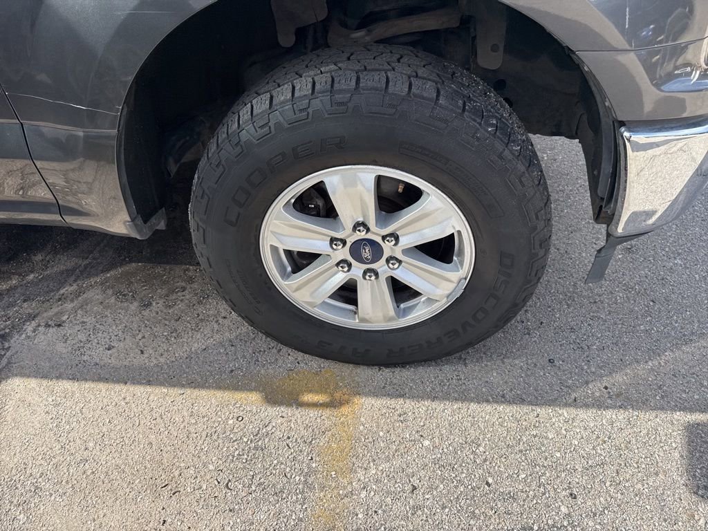 Certified 2018 Ford F150 XLT image 4