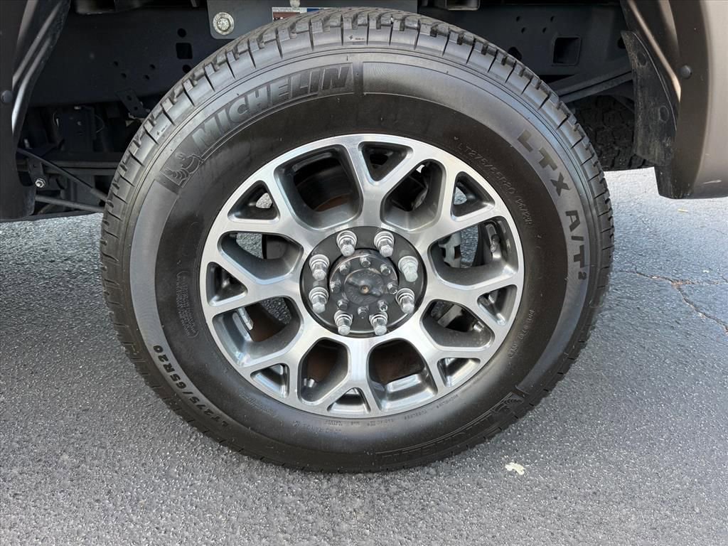 Certified 2021 Ford F250 Lariat w/ FX4 Off-Road Package AWD/4WD image 14