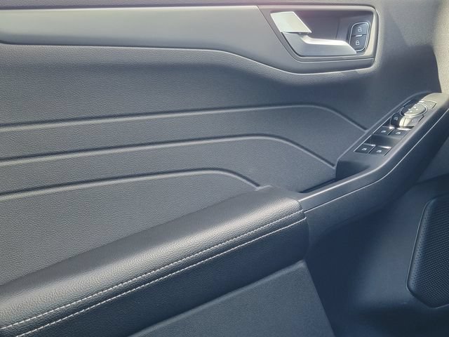 Certified 2023 Ford Escape SE FWD image 37