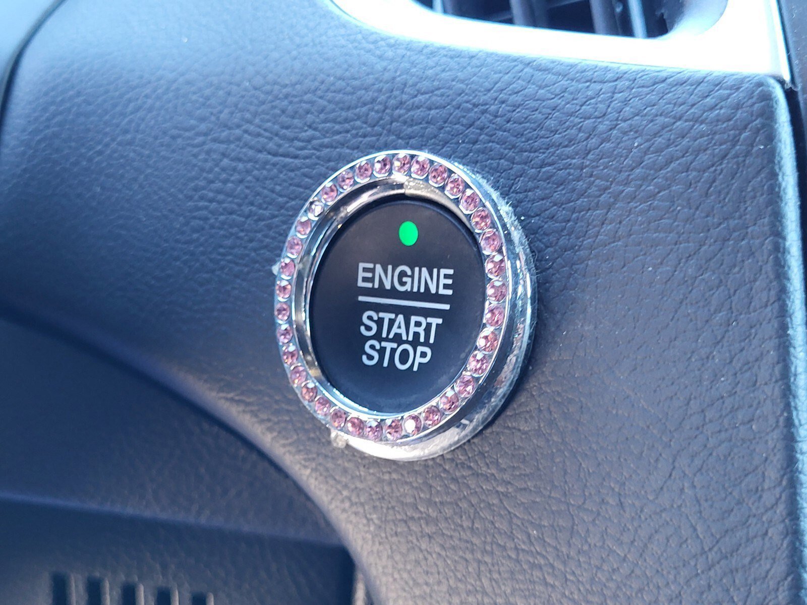 Certified 2022 Ford Edge ST-Line image 25