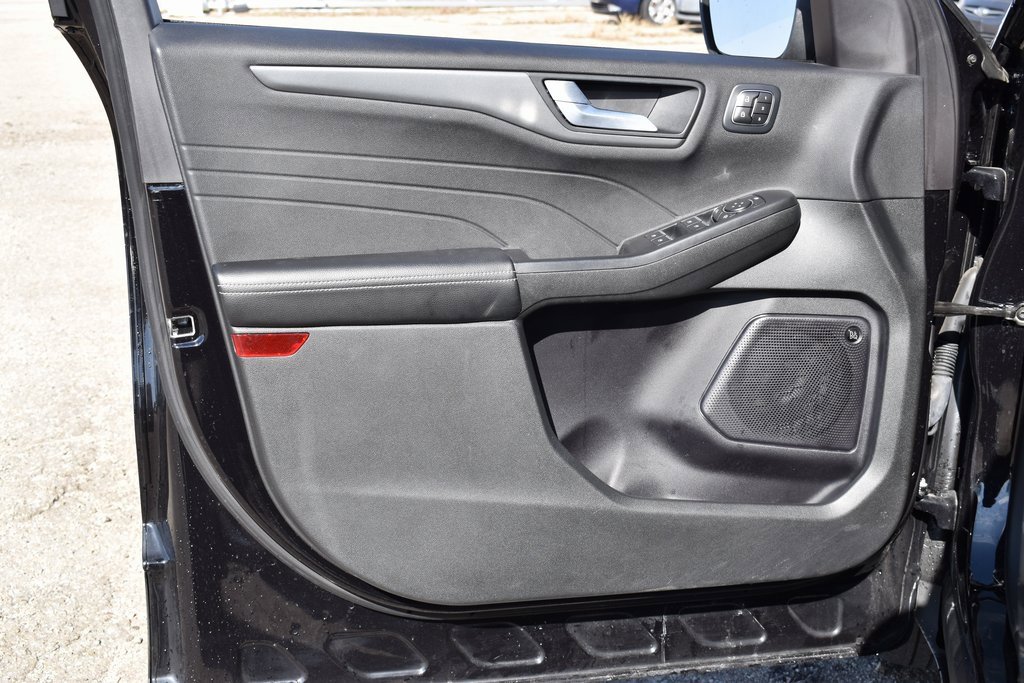 Certified 2023 Ford Escape Active w/ Tech Pack #2 image 9