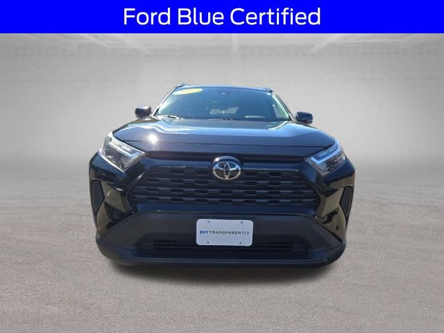 Used 2022 Toyota RAV4 XLE AWD/4WD image 2