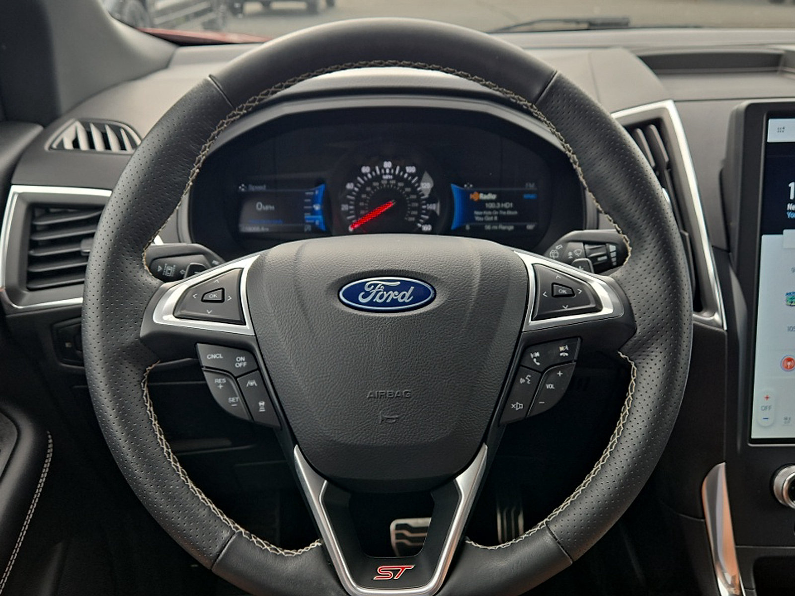 Certified 2024 Ford Edge ST w/ Equipment Group 401A AWD/4WD image 12