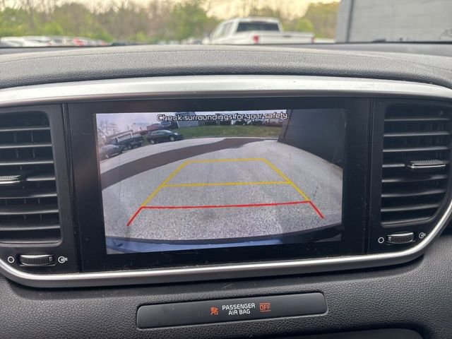Used 2020 Kia Sportage LX FWD image 40