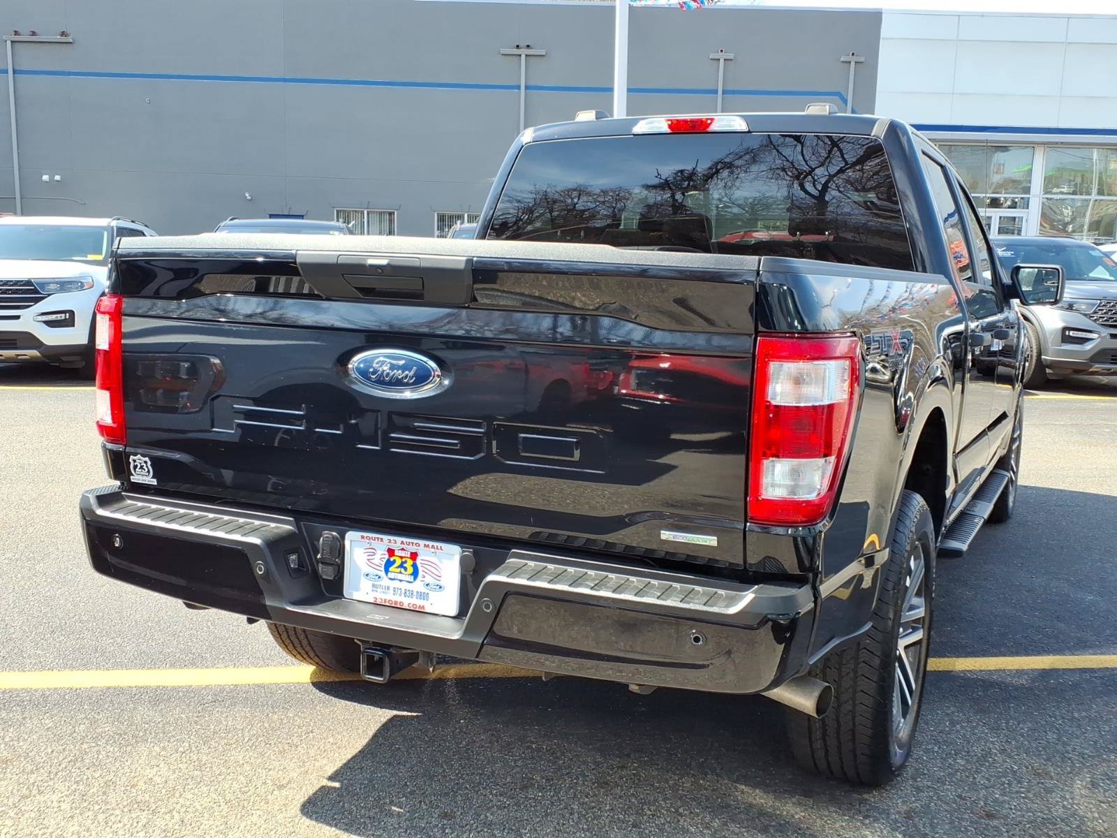 Certified 2022 Ford F150 XL w/ STX Appearance Package AWD/4WD image 8