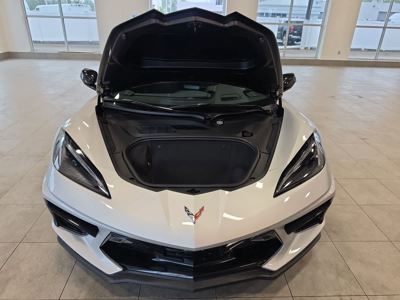 Used 2020 Chevrolet Corvette Stingray Preferred Cpe w/ 2LT Preferred Equipment Group RWD image 42