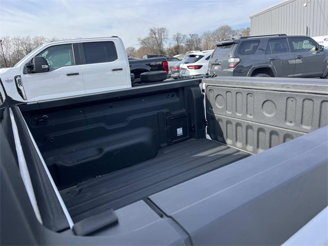 Certified 2022 Ford Maverick XL w/ Equipment Group 100A Standard image 12