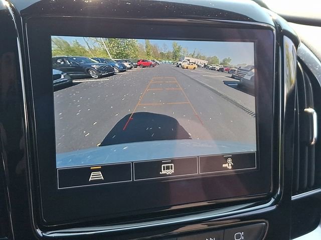 Used 2023 Chevrolet Traverse LT AWD/4WD image 28