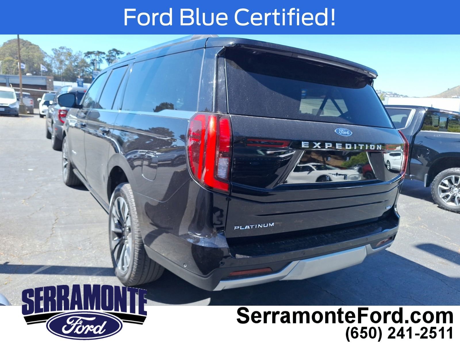 Certified 2025 Ford Expedition Max Platinum w/ Driver's Package AWD/4WD image 4