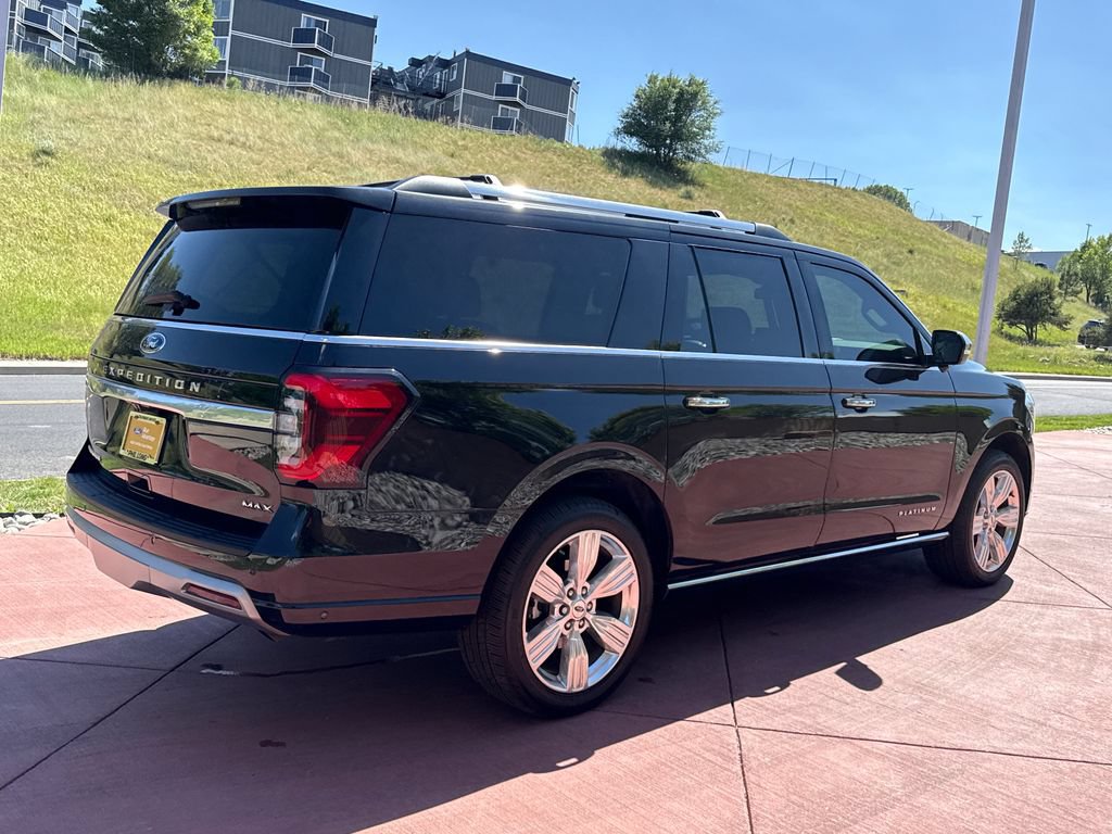 Certified 2024 Ford Expedition Max Platinum AWD/4WD image 9