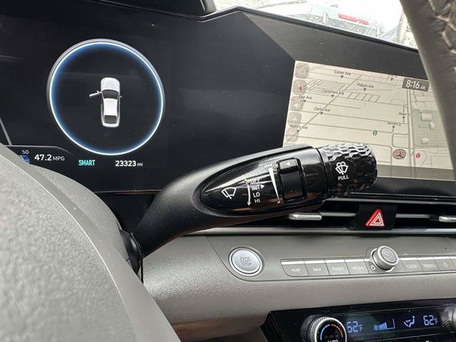 Used 2023 Hyundai Elantra SEL w/ Convenience Package FWD image 35