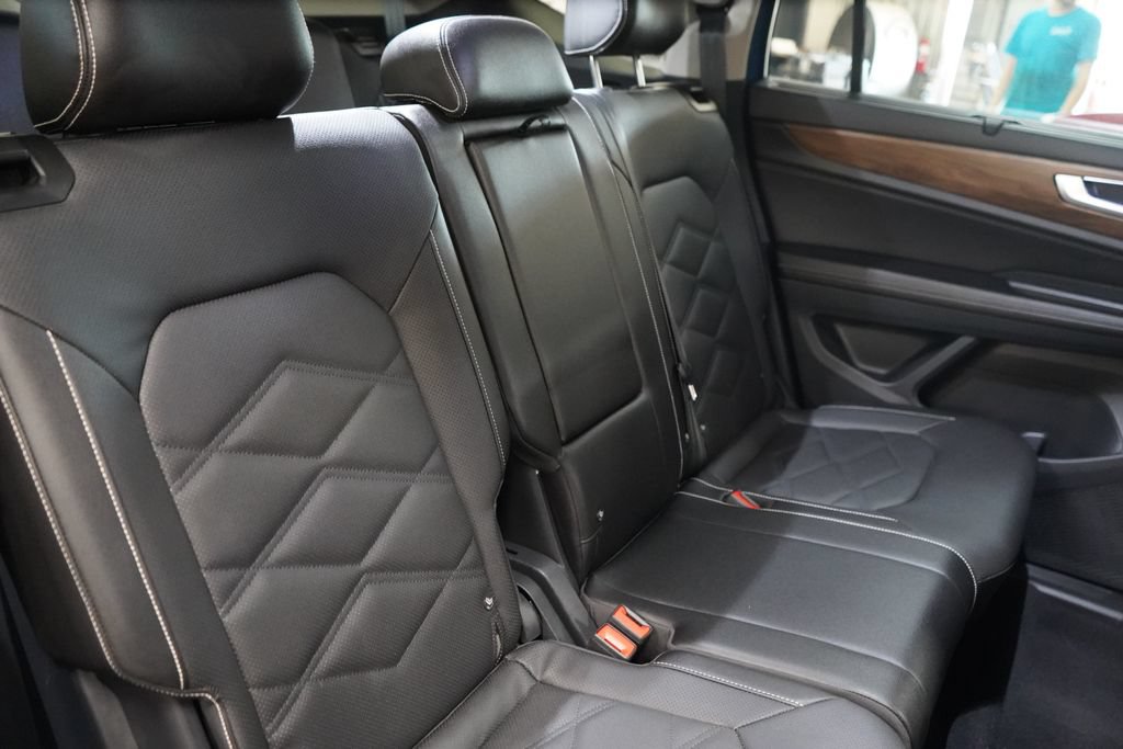 Used 2026 Volkswagen Atlas SE AWD/4WD image 25