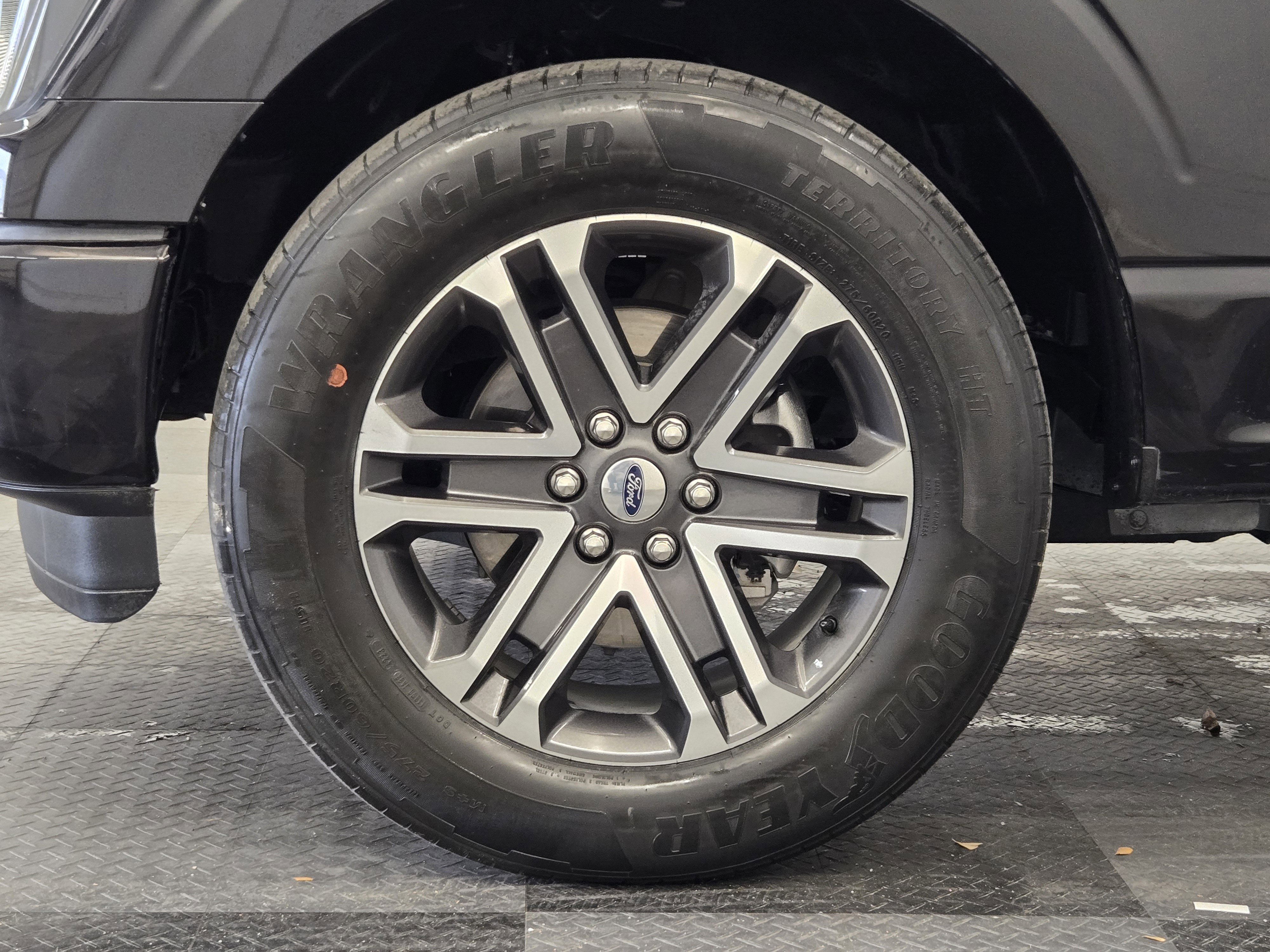 Certified 2023 Ford F150 XL w/ STX Appearance Package image 10