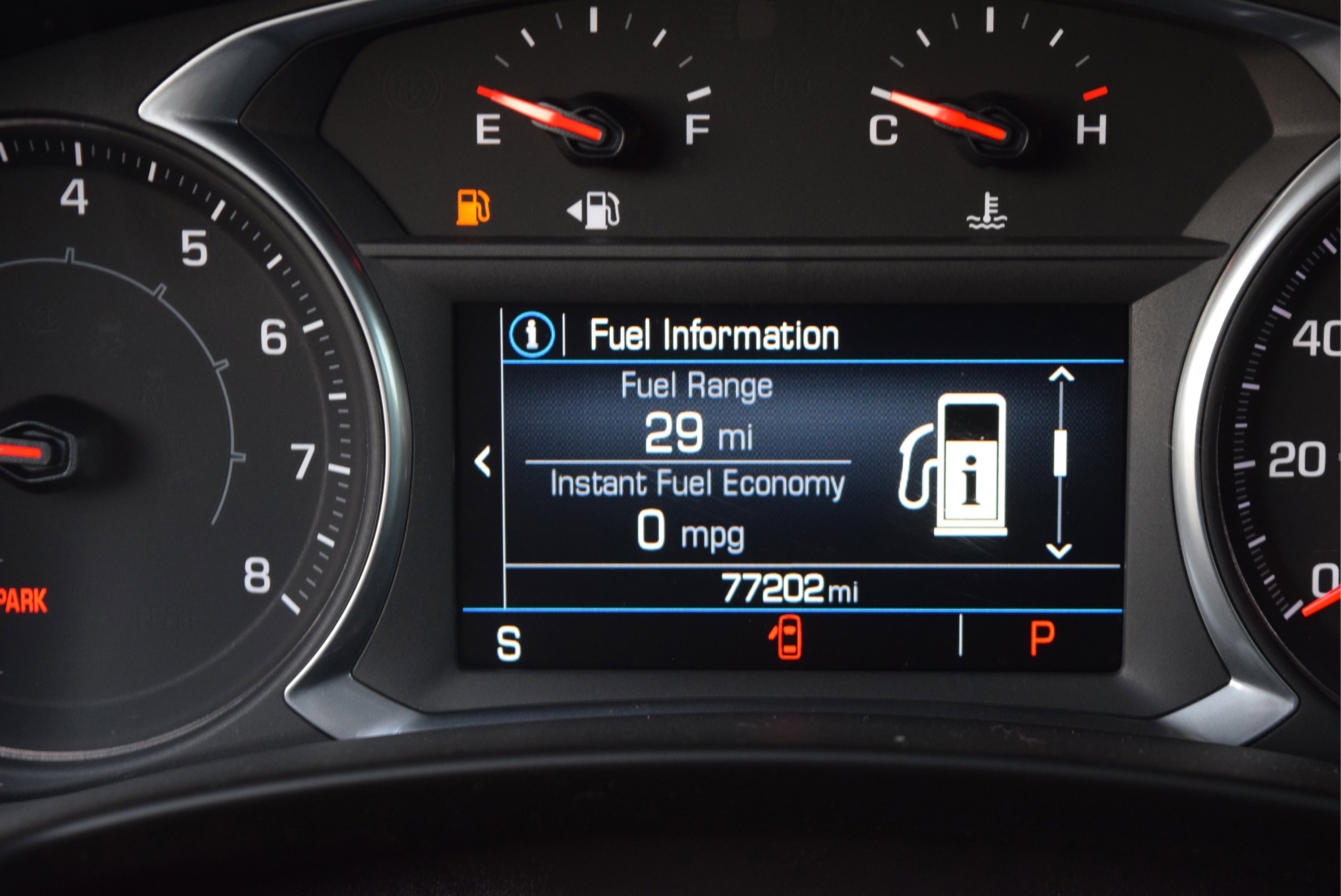 Used 2018 GMC Terrain SLE w/ Driver Convenience Package image 10