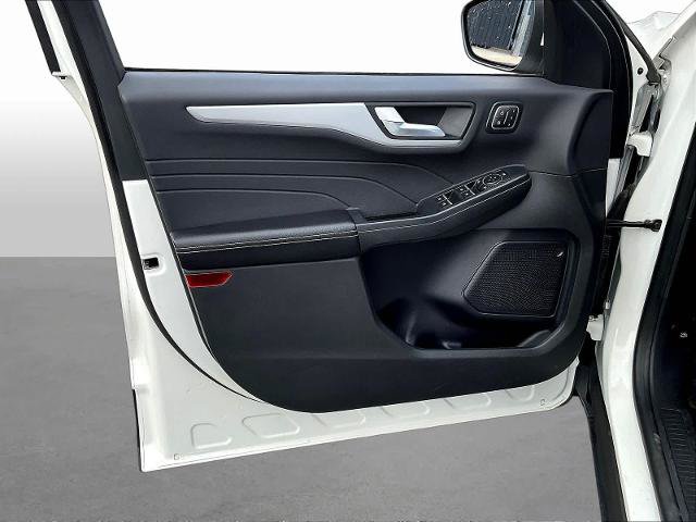 Certified 2024 Ford Escape Platinum AWD/4WD image 22