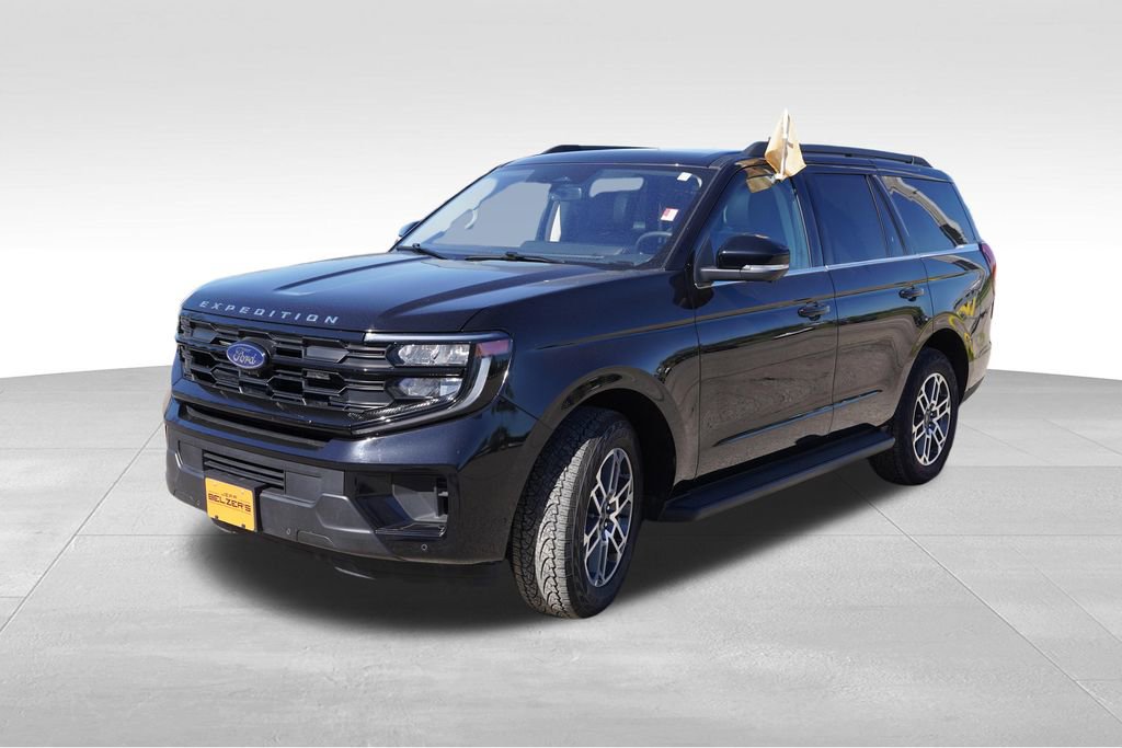 Certified 2025 Ford Expedition Active AWD/4WD image 11