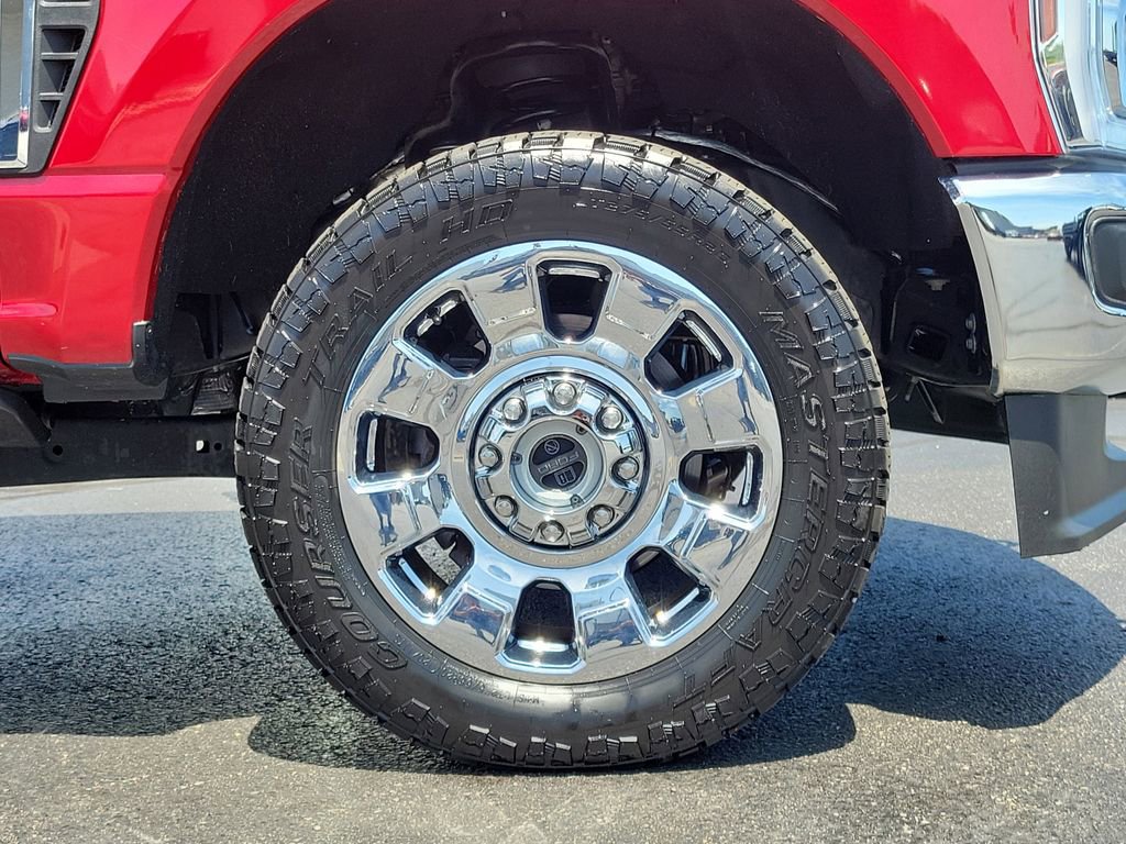Certified 2024 Ford F250 Lariat w/ Lariat Ultimate Package AWD/4WD image 9