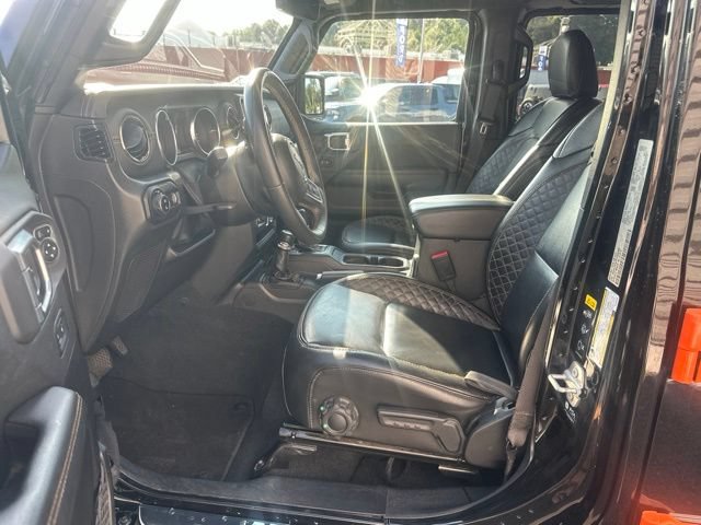 Used 2023 Jeep Gladiator Overland AWD/4WD image 14