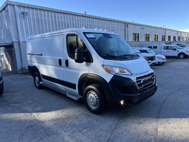 Used 2025 RAM ProMaster 2500 w/ U-Haul Equipment Group FWD image 2