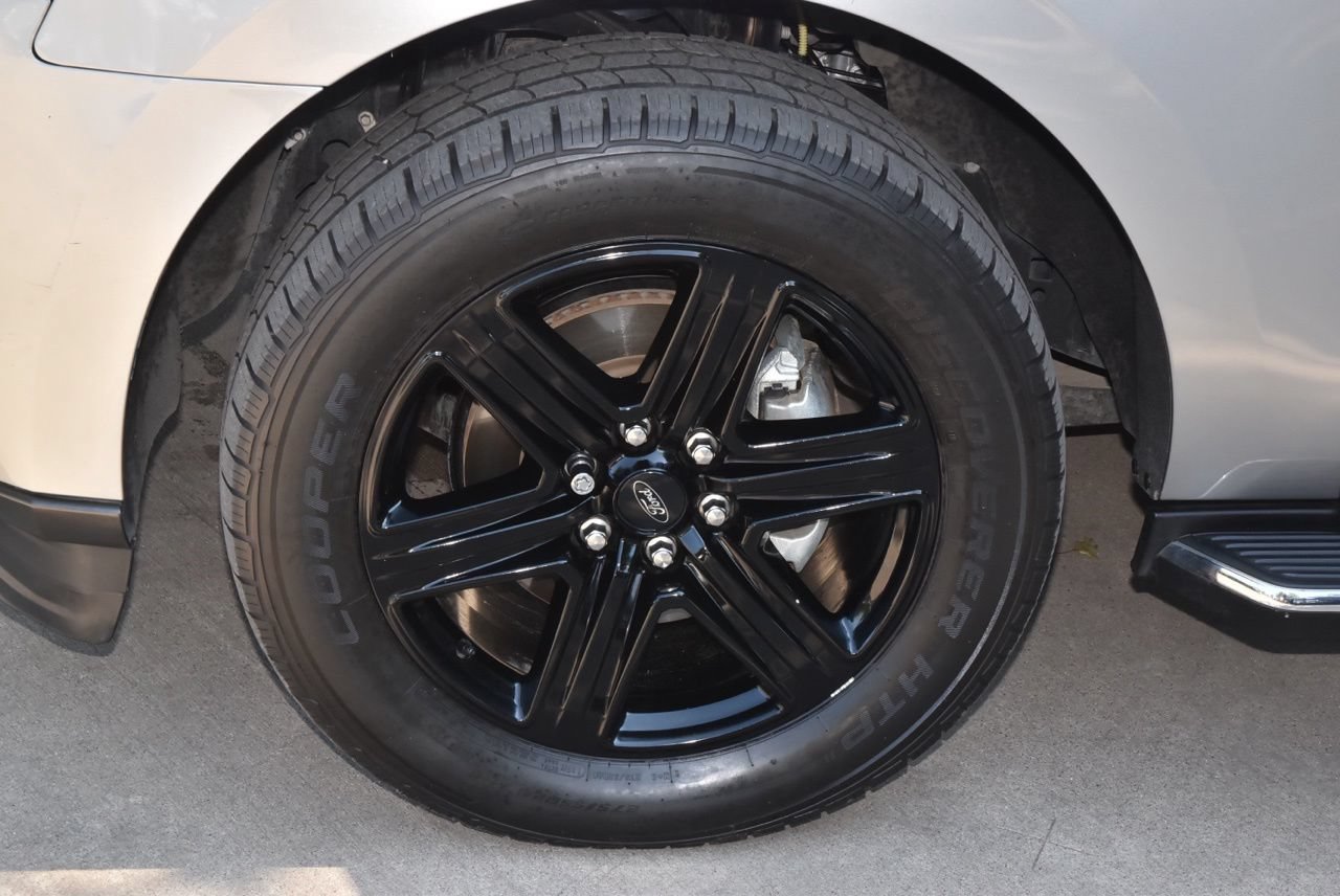 Certified 2021 Ford Expedition XLT RWD image 40