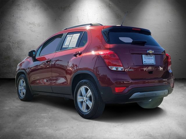 Used 2022 Chevrolet Trax LT w/ LT Convenience Package FWD image 4