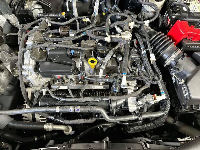 Certified 2022 Ford Escape SE w/ SE Sport Appearance Package FWD image 9