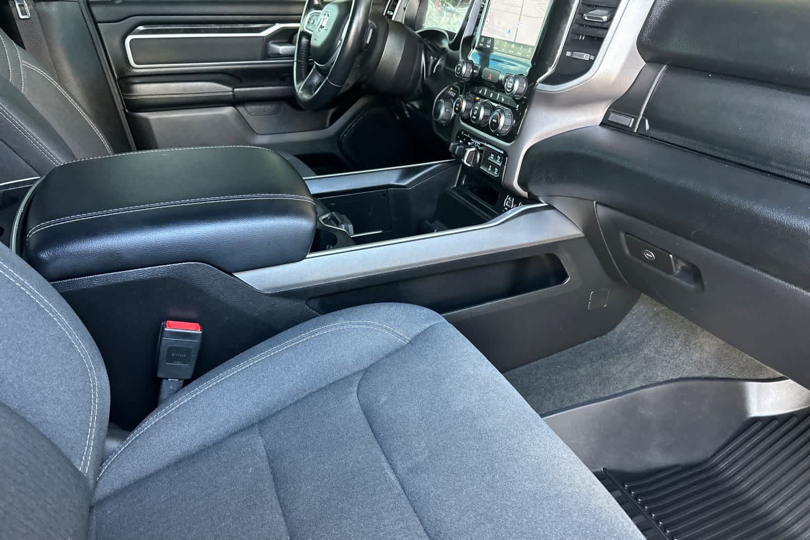 Used 2023 RAM 1500 Big Horn AWD/4WD image 15
