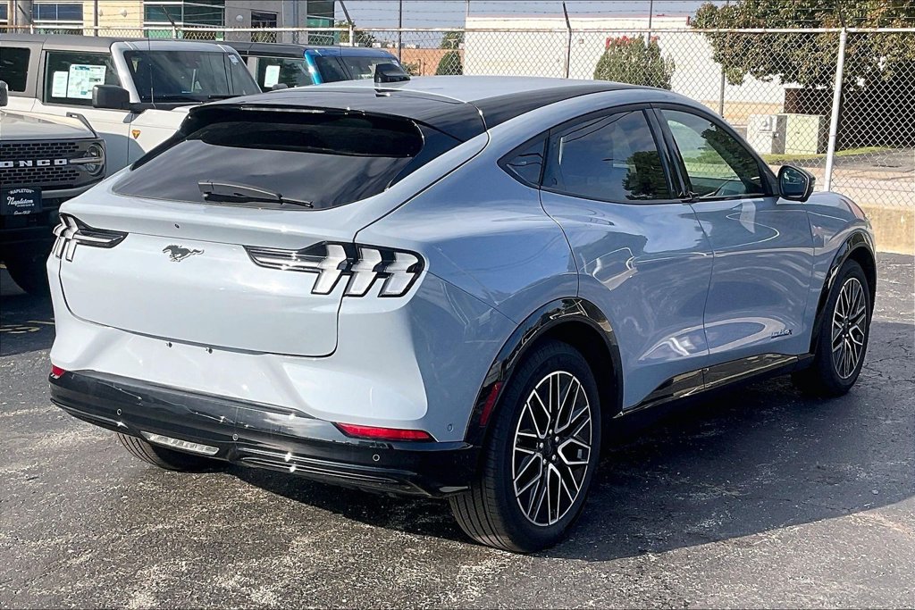 Certified 2024 Ford Mustang Mach-E Premium AWD/4WD image 12
