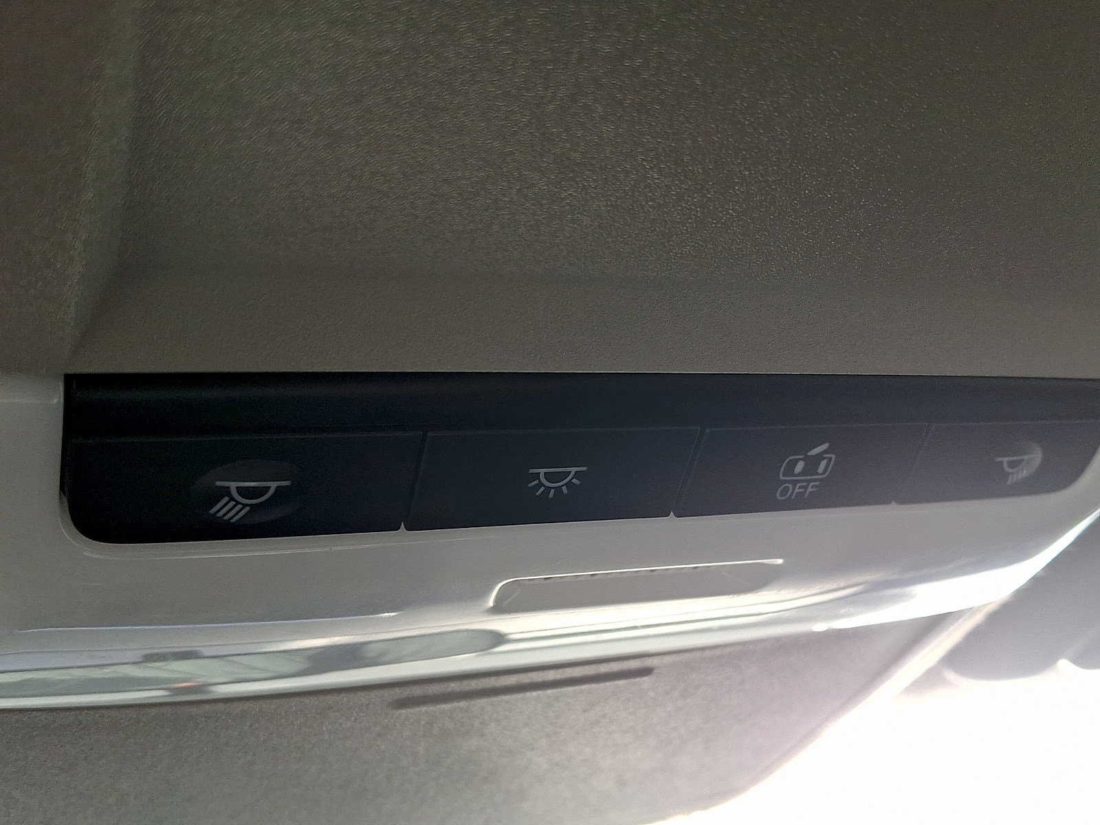 Used 2024 Nissan Sentra SV image 24