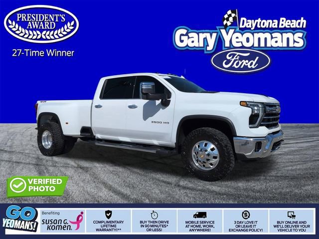 Used 2025 Chevrolet Silverado 3500 LTZ w/ LTZ Plus Package image 7