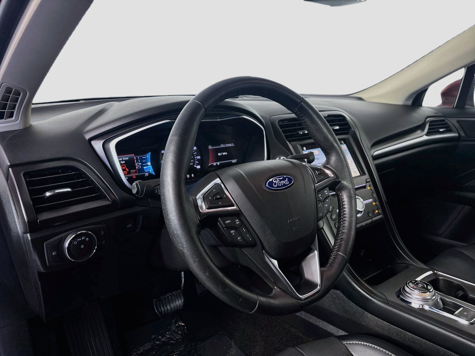 Certified 2019 Ford Fusion Titanium FWD image 9