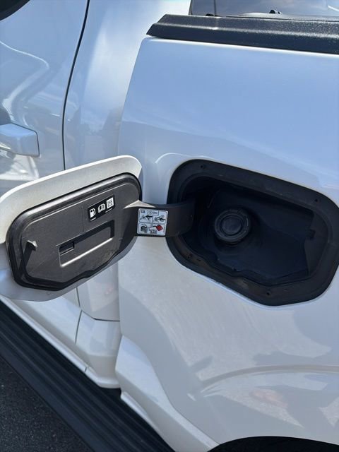 Certified 2024 Ford F150 Platinum w/ Equipment Group 702A High AWD/4WD image 17