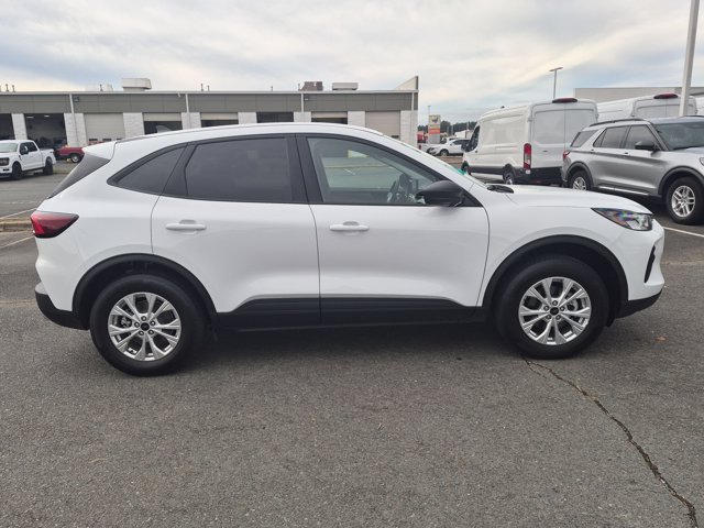 Certified 2026 Ford Escape Active w/ Cold Weather Package AWD/4WD image 3