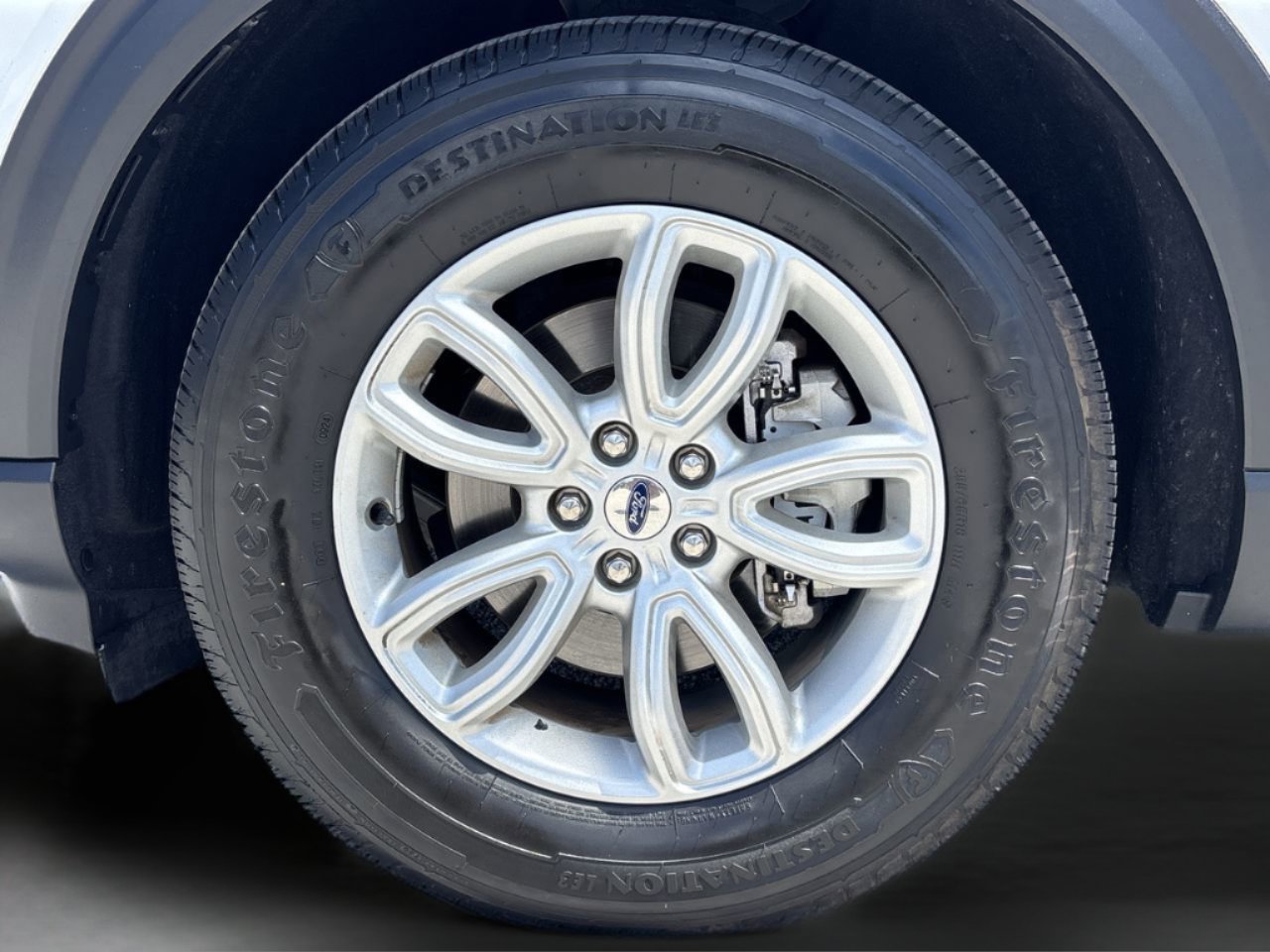 Certified 2021 Ford Explorer 2WD image 31