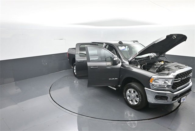 Used 2024 RAM 3500 Big Horn image 33